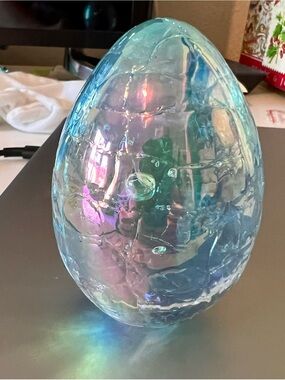 Vtg OBG Iridescent Crackle Glass Egg  Paper Weight Multicolor Hime Accents Decor